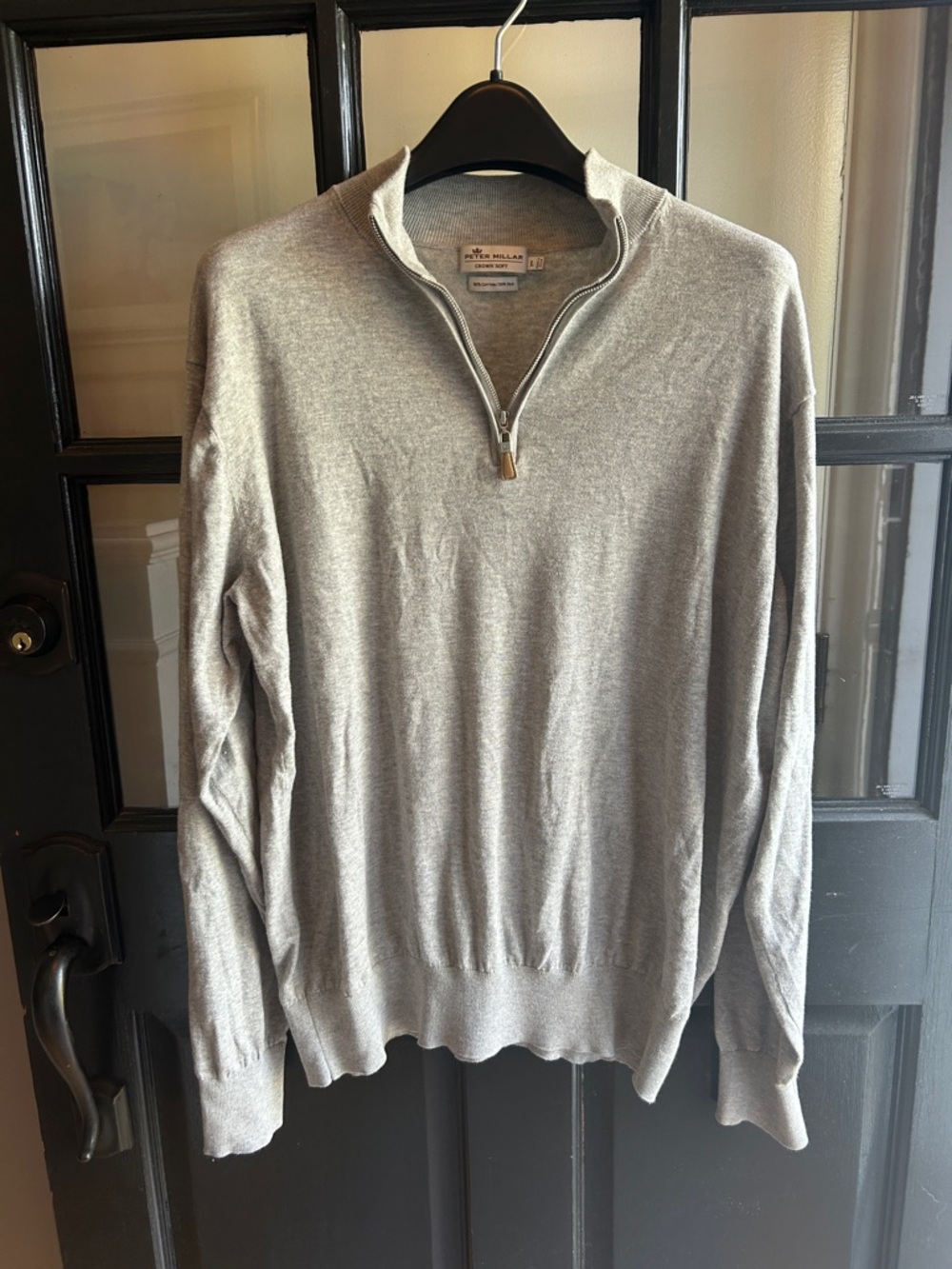 Men’s Lite cotton quarter zip, size L in light grey